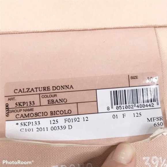 Miu Miu Camoscio Bicolo colorblock suede pumps - Picture 14 of 16